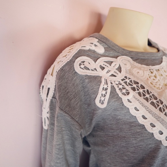 Gray crochet sweater top - Picture 3 of 3